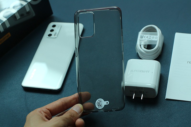 realme-gt-neo-2t-gia-re-4