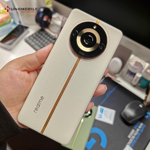 realme-11-pro-plus-4