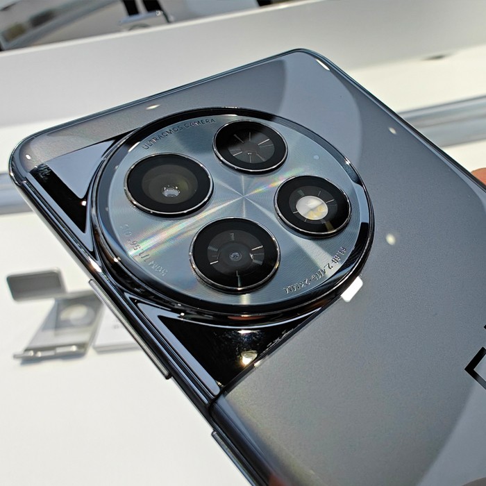 oneplus-ace-2-pro-gia-re-55