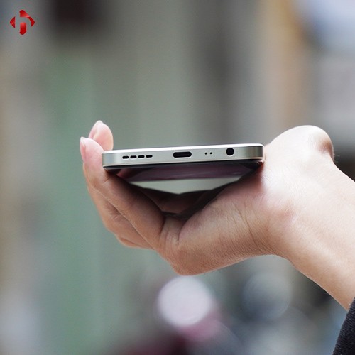 realme-v30-hungmobile-8