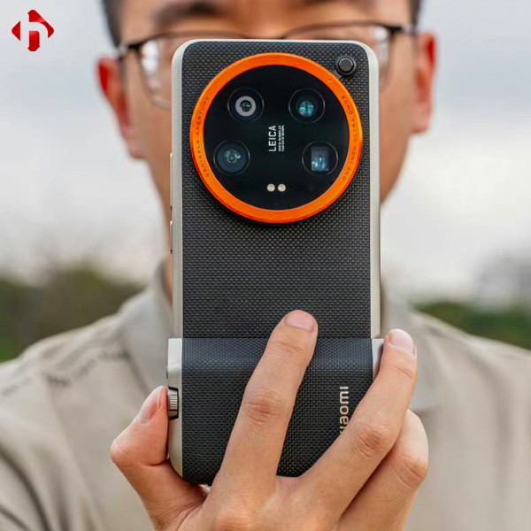 xiaomi-14-ultra-5g-gia-re-5