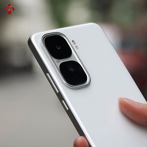 vivo-iqoo-neo10-hungmobile-10