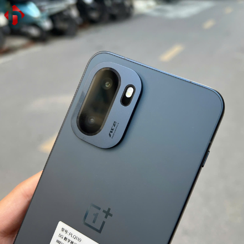 oneplus-ace-6-5g-4