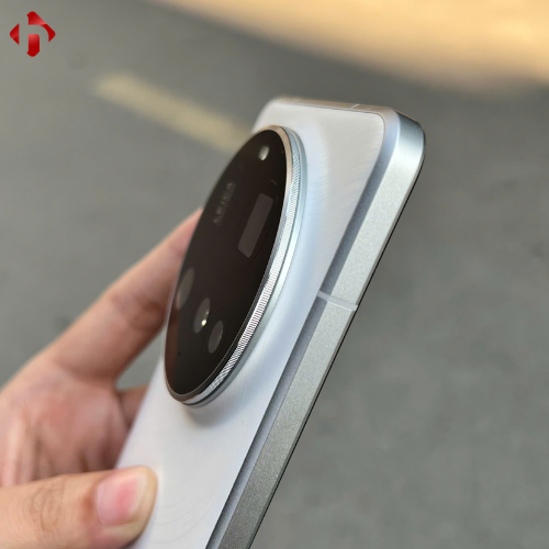 xiaomi-15-ultra-14