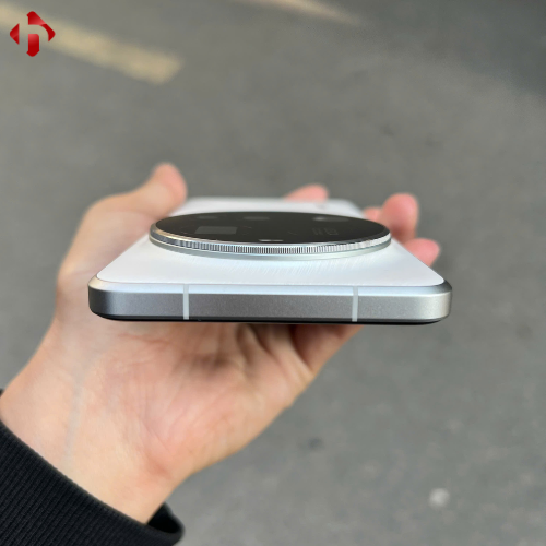 xiaomi-15-ultra-6