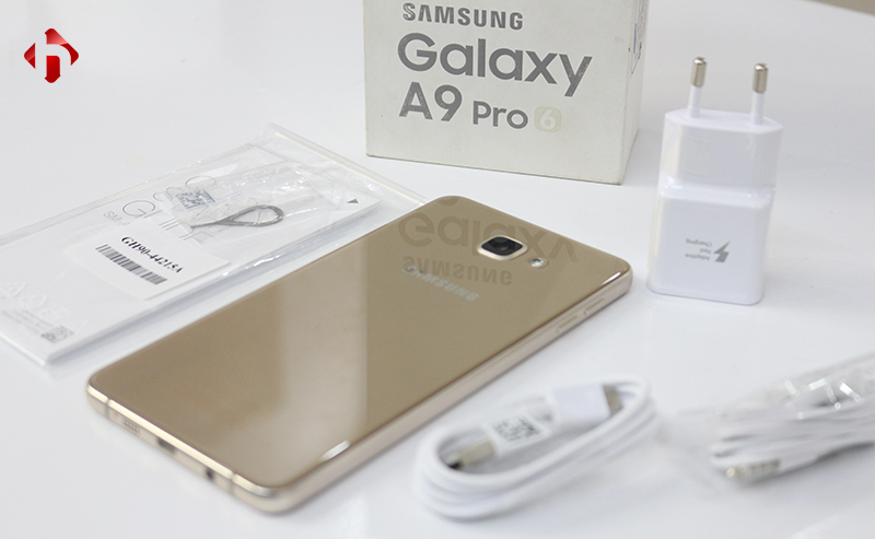 Toàn bộ phụ kiện Galaxy A9 Pro chính hãng