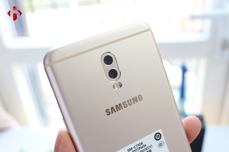 39Go99 Galaxy C8 sở hữu camera kép tương tự J7 Plus