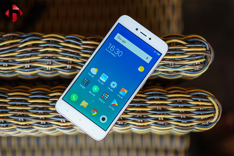 Mặt trước redmi 5A chính hãng