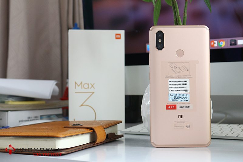 Mặt sau Go998 Mi Max 3