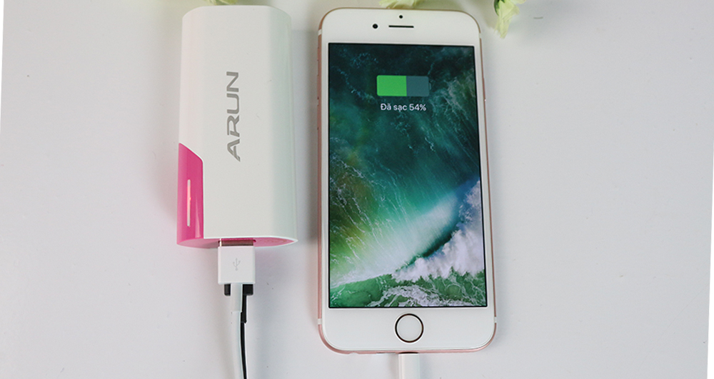 sạc dự phòng 5600 mAh chính hãng