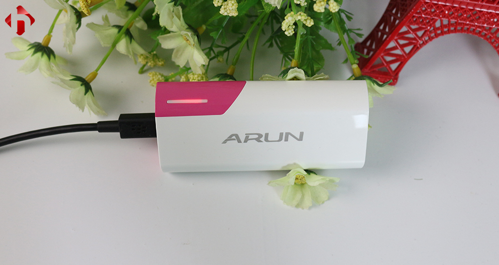 sạc dự phòng 5600 mAh chính hãng
